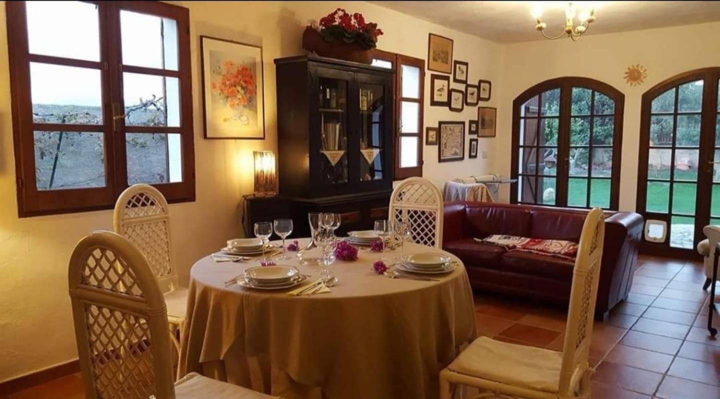 Il Giardino Di Frafa Apartment Quartu SantʼElena Екстериор снимка